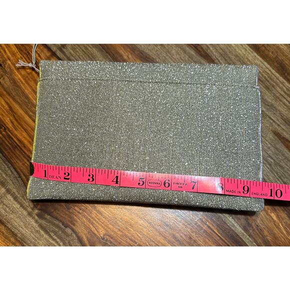 Envelope Purse Sparkling Metallic Cloth Color Reflecting 9.5 by 7 in. NWT - Picture 12 of 16